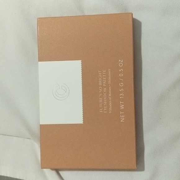 Complex Culture Other - NWT Eyeshadow Palette